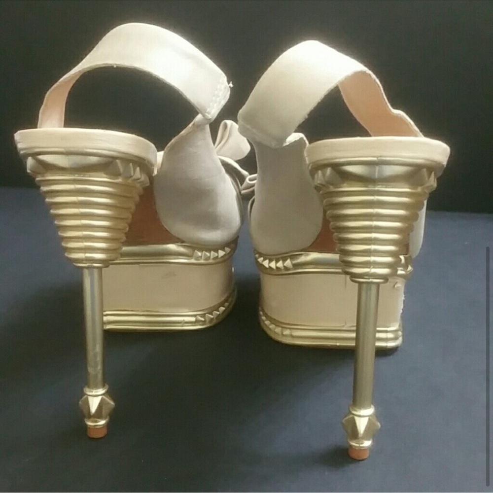 Bebe Genuine Leather Shoes with Gold Accents - Picture 3 of 8